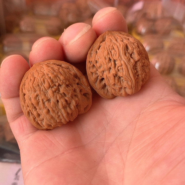 文玩核桃吊坠36红玛瑙