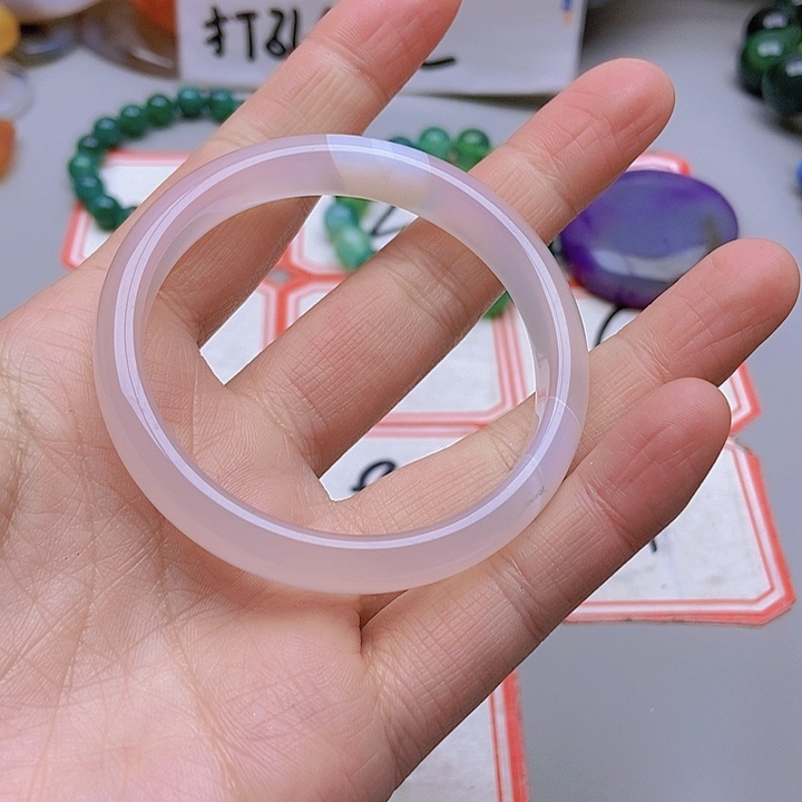 【闪购商品】玛瑙/玉髓未镶嵌珠宝半成品你****发