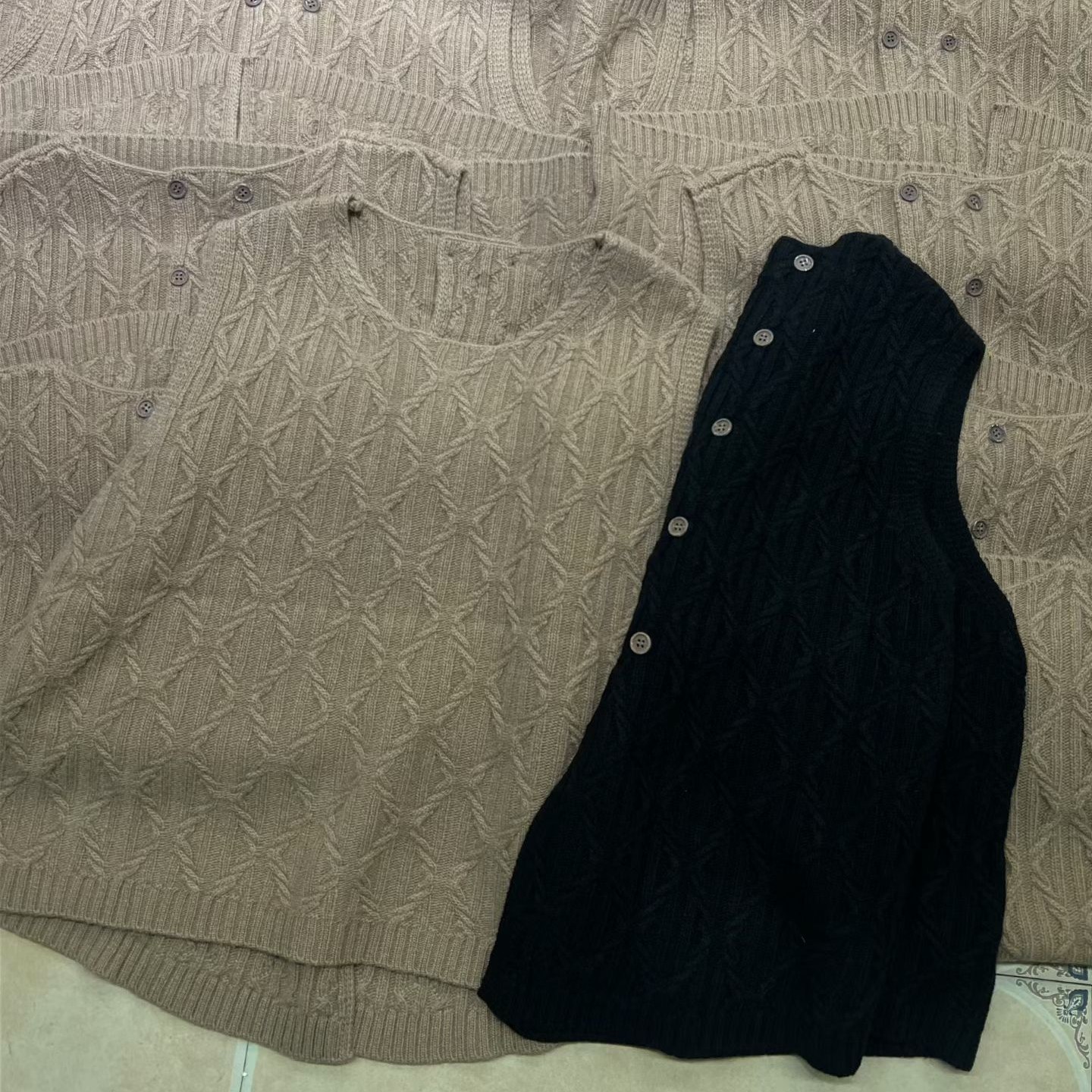 秋冬圆领时尚气质百搭马甲