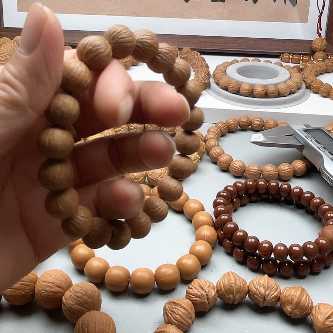 核桃大*圆猴头手串丰羽1.2