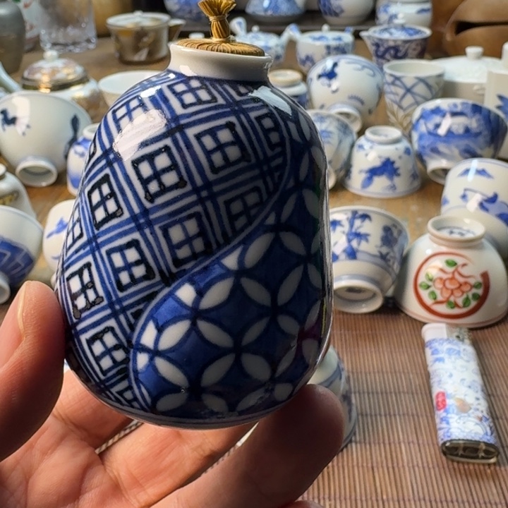 瓷片青花瓷器杯子茶具