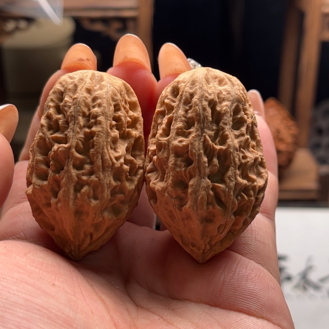 文玩核桃把件楸大胖84