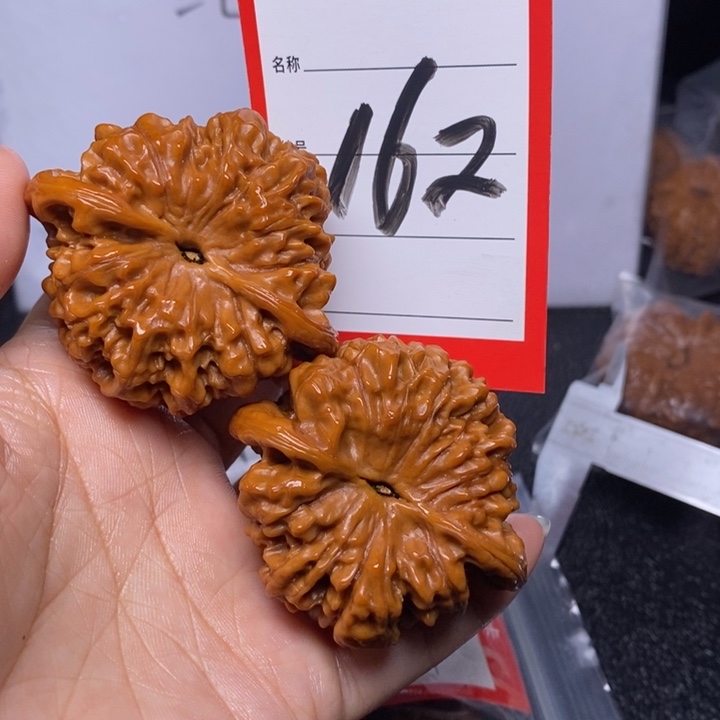 文玩核桃把件162，53官帽