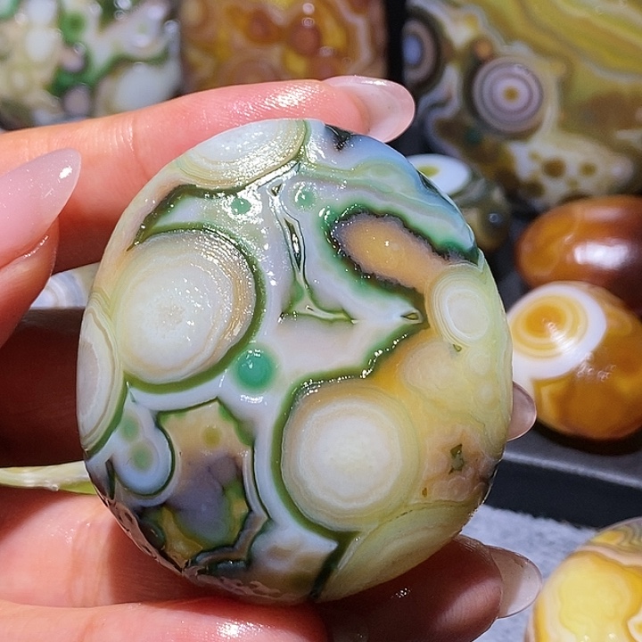 玛瑙/玉髓未镶嵌珠宝奇石79