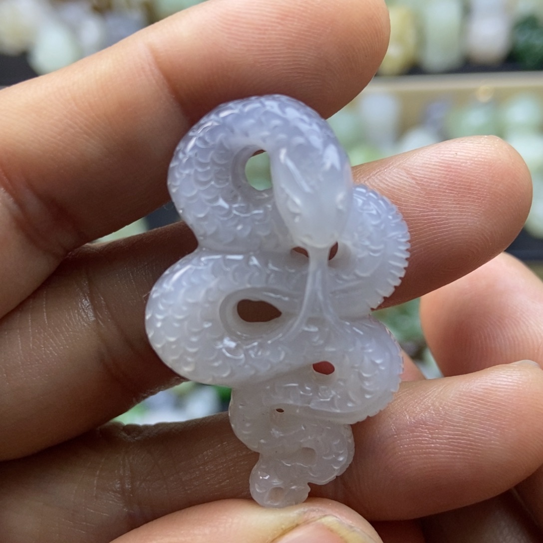 和田玉颈饰未镶嵌