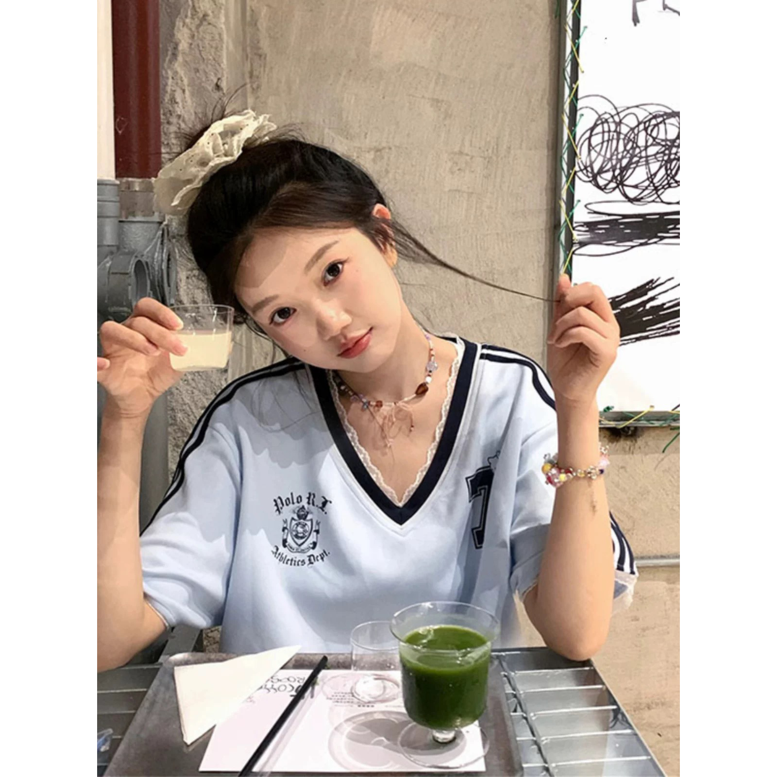 美式复古运动球衣风短袖t恤女夏季新款设计感小众宽松v领休闲上衣