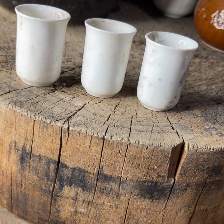 ****ᵉ库存尾货骨瓷酒杯四个