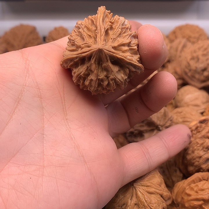 大***解吊坠文玩核桃文玩核桃