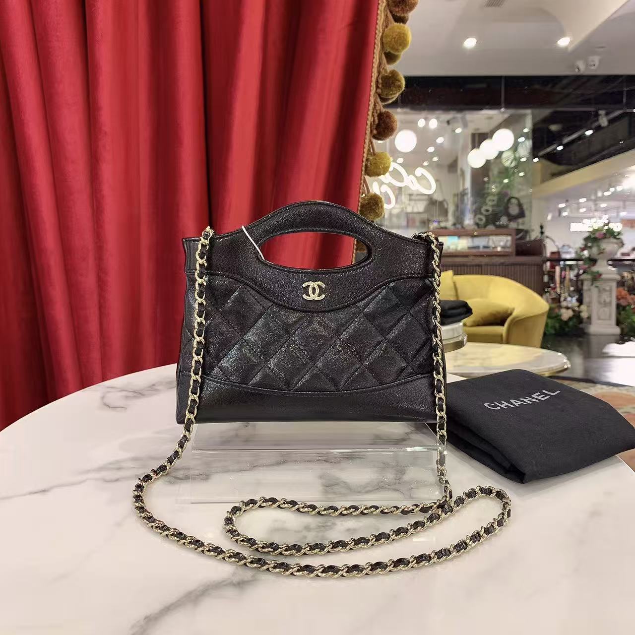 99新 Chanel/香奈儿 GGS24s 31bag nano黑金光泽羊芯片款25273802