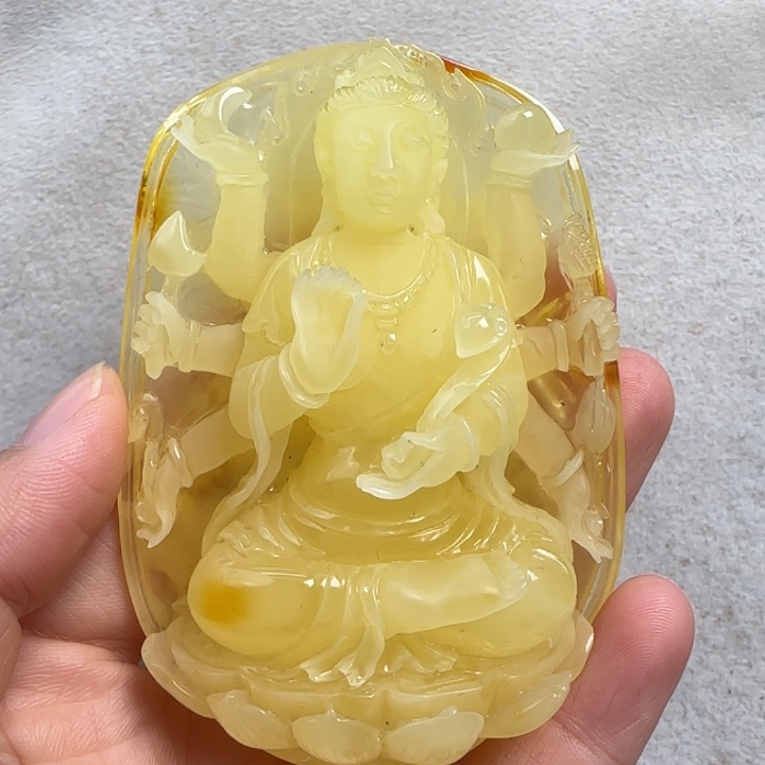 蜜蜡未镶嵌珠宝奇石