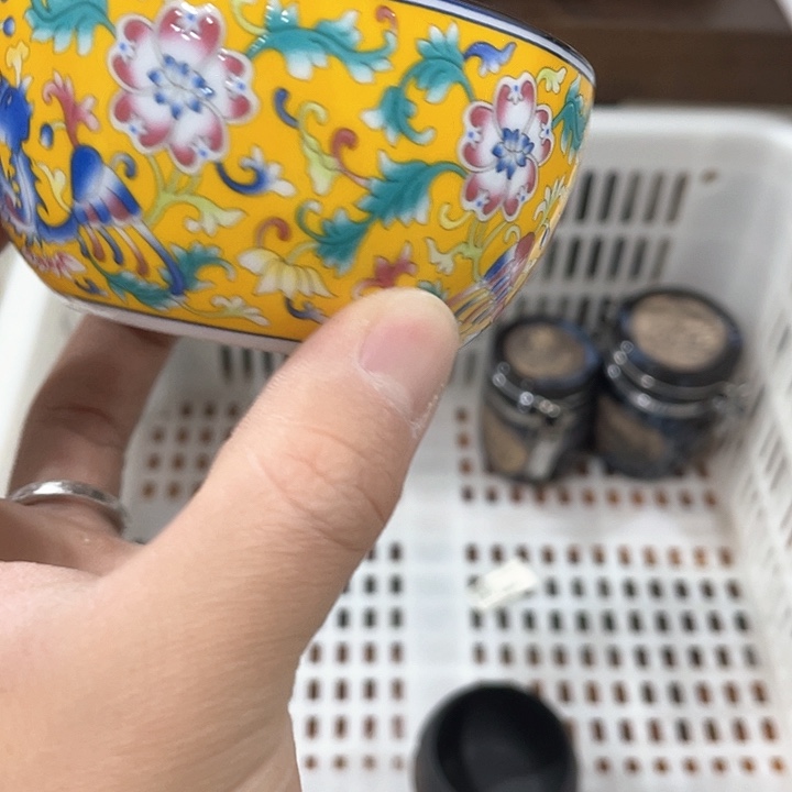 陶瓷茶具全部清清完回家过年