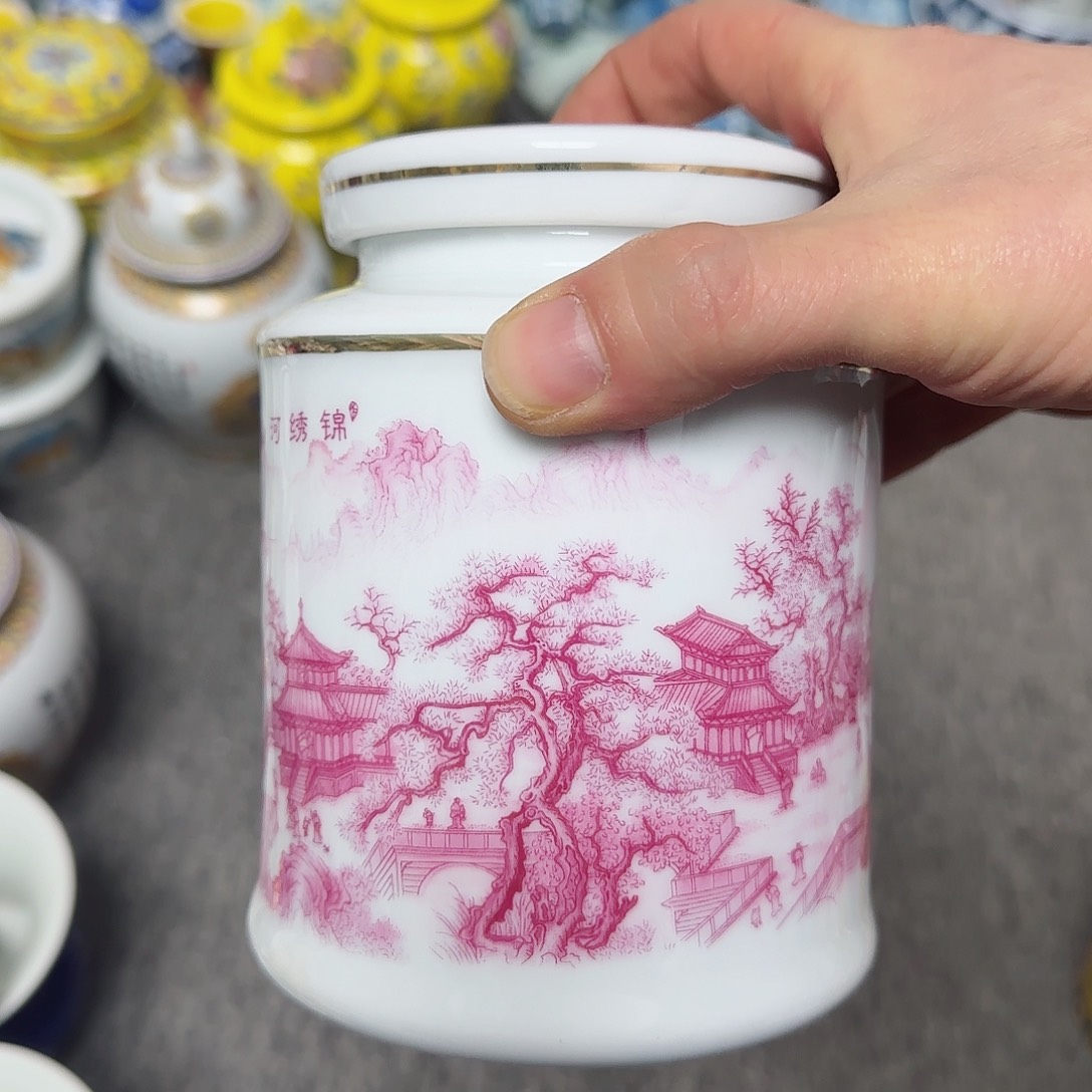 摆件瓷器的工艺技术水平