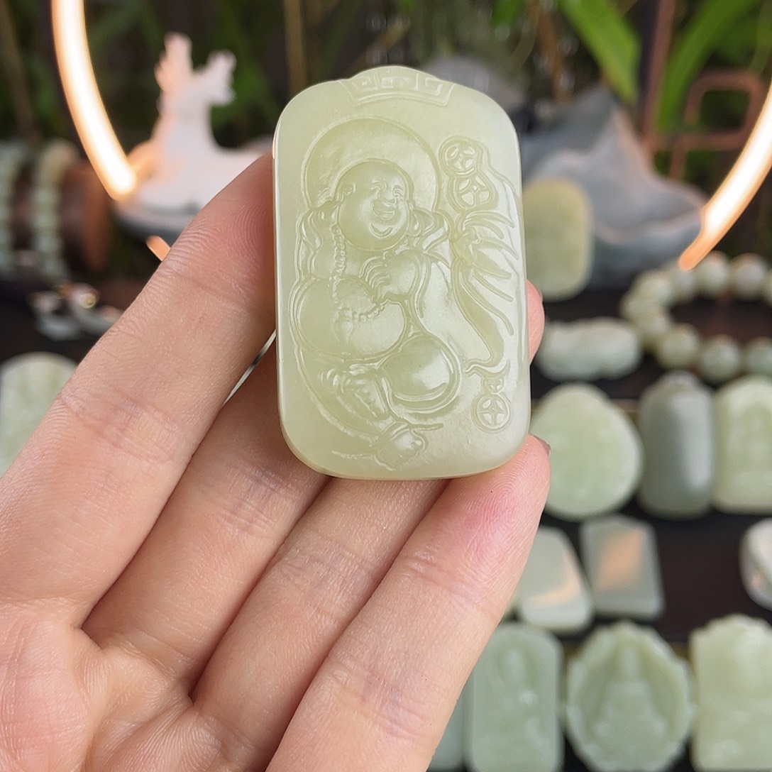 和田玉颈饰未镶嵌忘