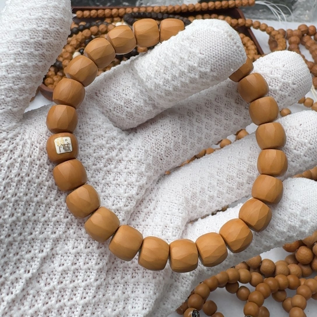 猴头核桃手串全品道珠幻莲白金标10.2