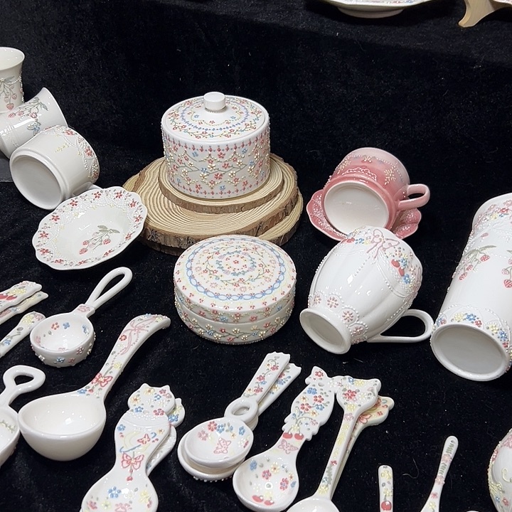 瓷片火火火火火火火逛集市咯