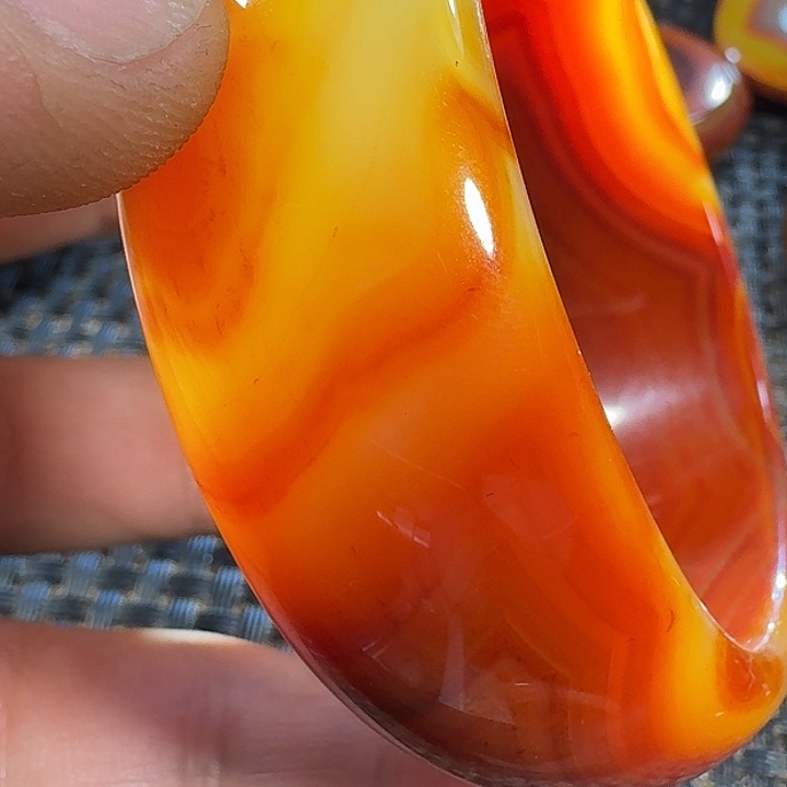 可***乐玛瑙/玉髓未镶嵌颈饰