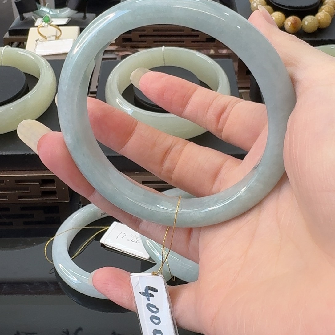 翡翠手镯未镶嵌天然翡翠饰品带证书