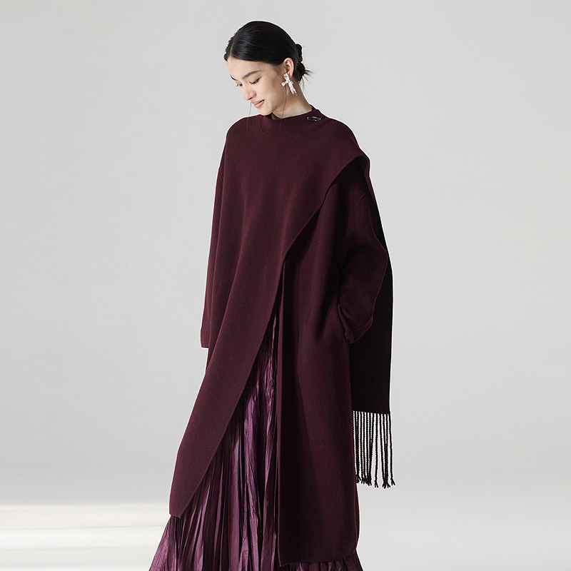 生活在左优雅羊绒开衫不规则流苏百搭显瘦2025秋冬新款中长款大衣