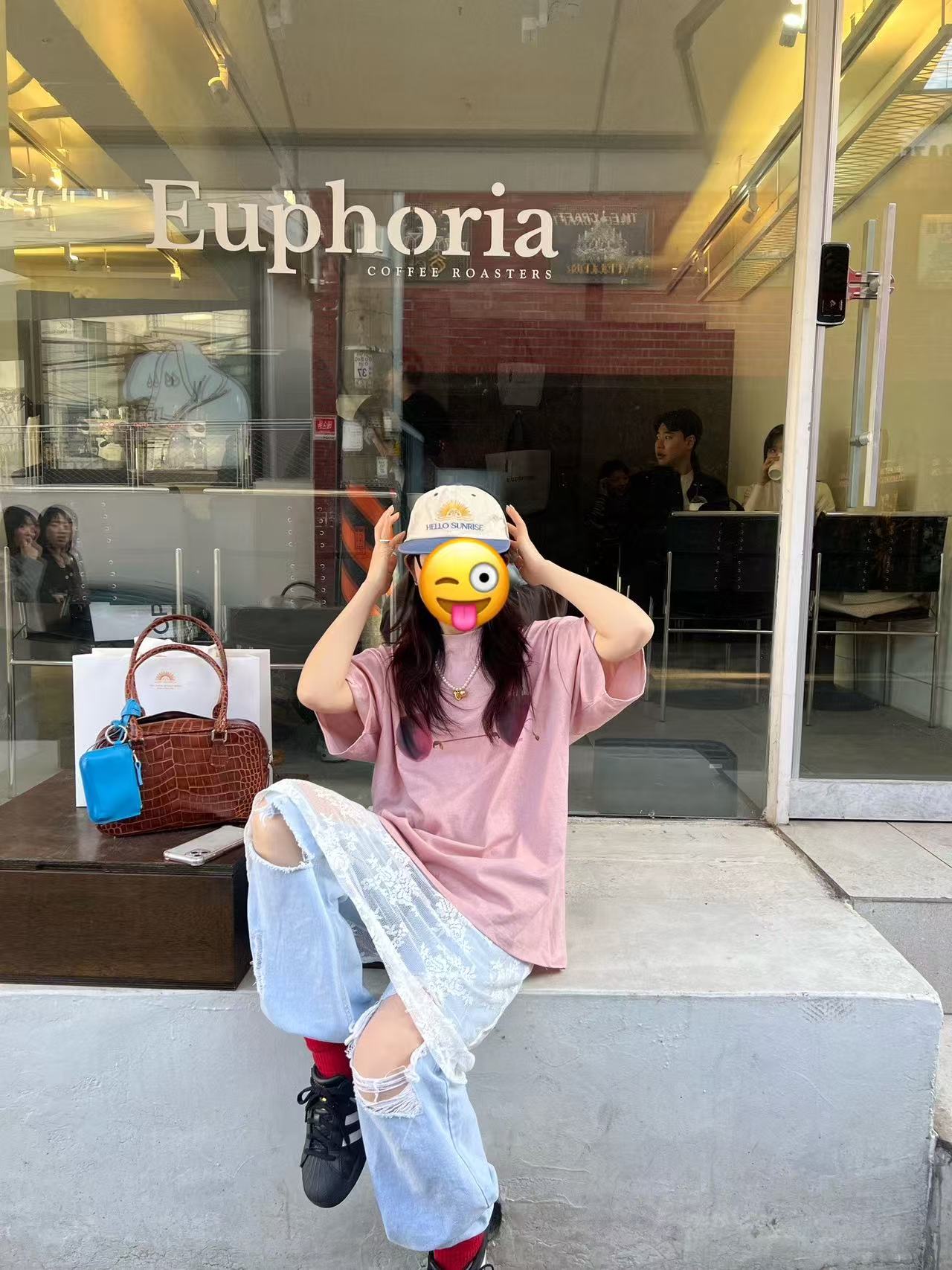 韩国东大门正品女装时尚圆领宽松樱桃印花T恤032901（NO退NO换）