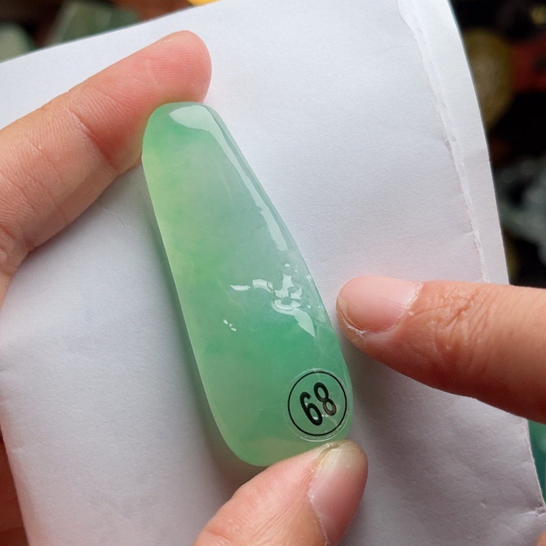 定制翡翠未镶嵌翡翠首饰