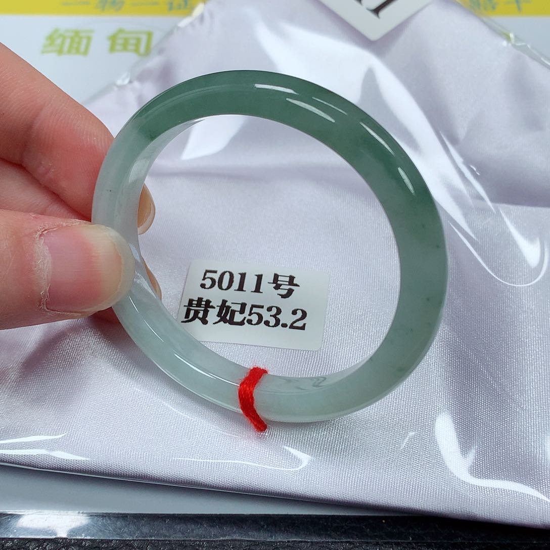 【闪购商品】翡翠手镯未镶嵌5011号