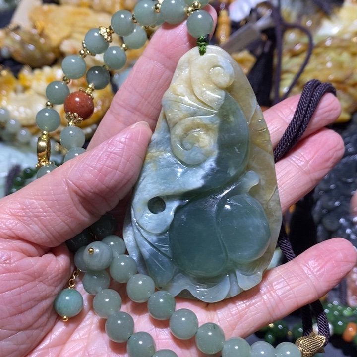 岫玉岫玉吊坠未镶嵌