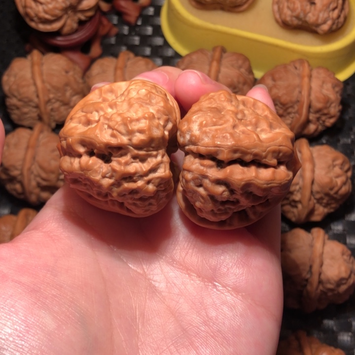 @***.文玩核桃把件三角蛙