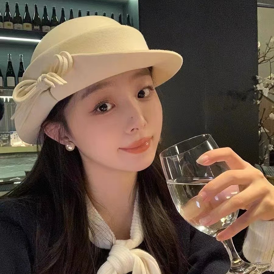 秋冬赫本风羊毛盆帽女秋冬季新款女生气质款卷边蝴蝶结时尚贝雷帽