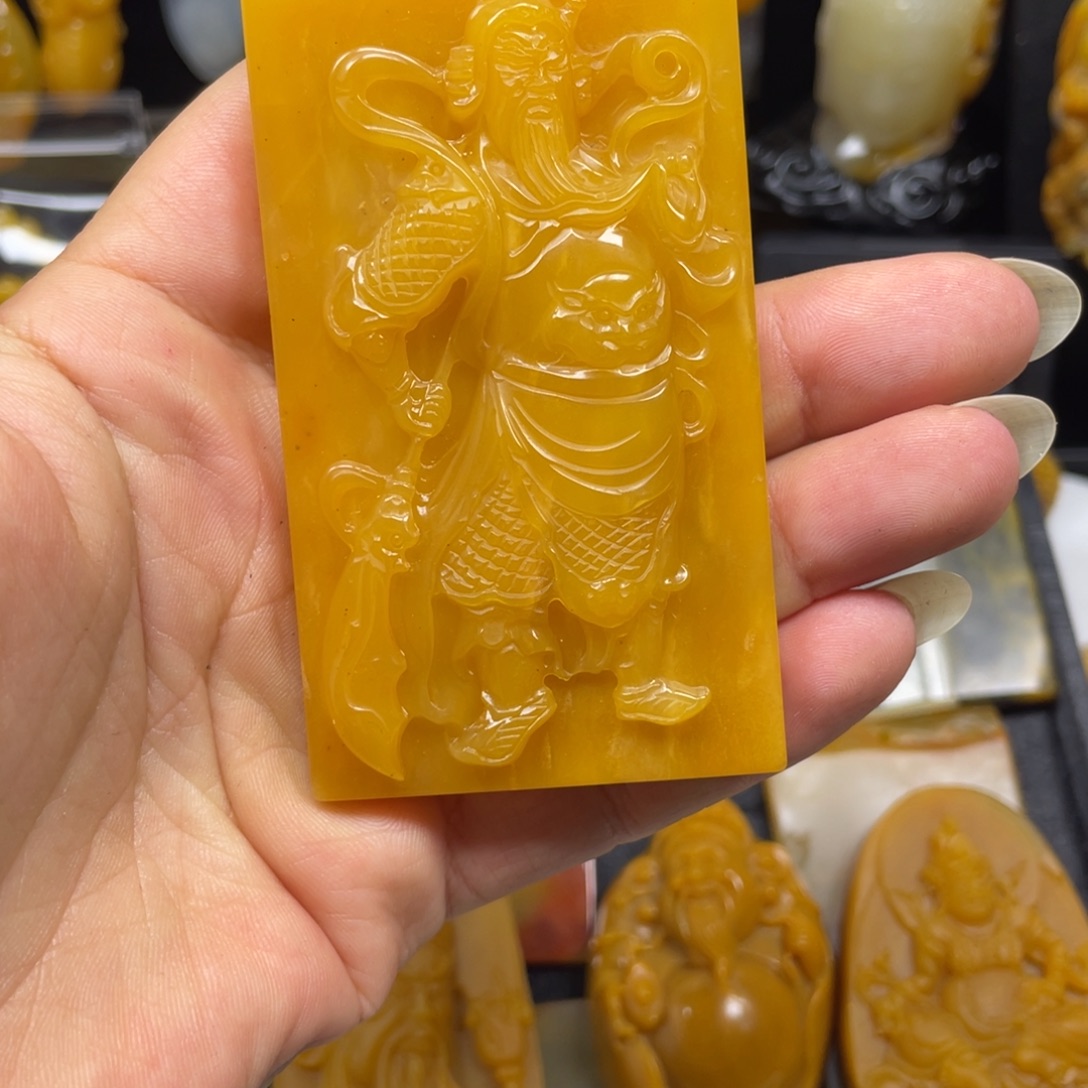 美***品石英质玉（黄龙玉）未镶嵌吊坠(不含链)