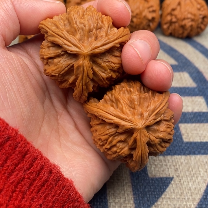 吊坠文玩核桃逆*三棱