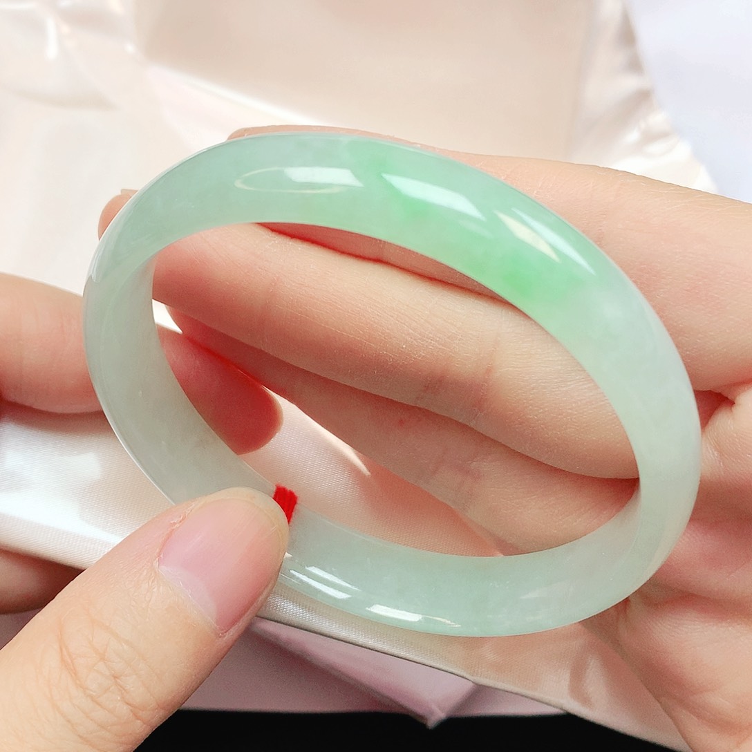 未镶嵌手镯翡翠抖音1号