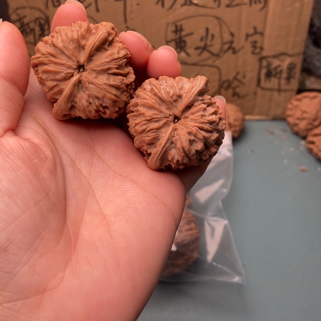 钱***量吊坠文玩核桃蚂蚁纹19