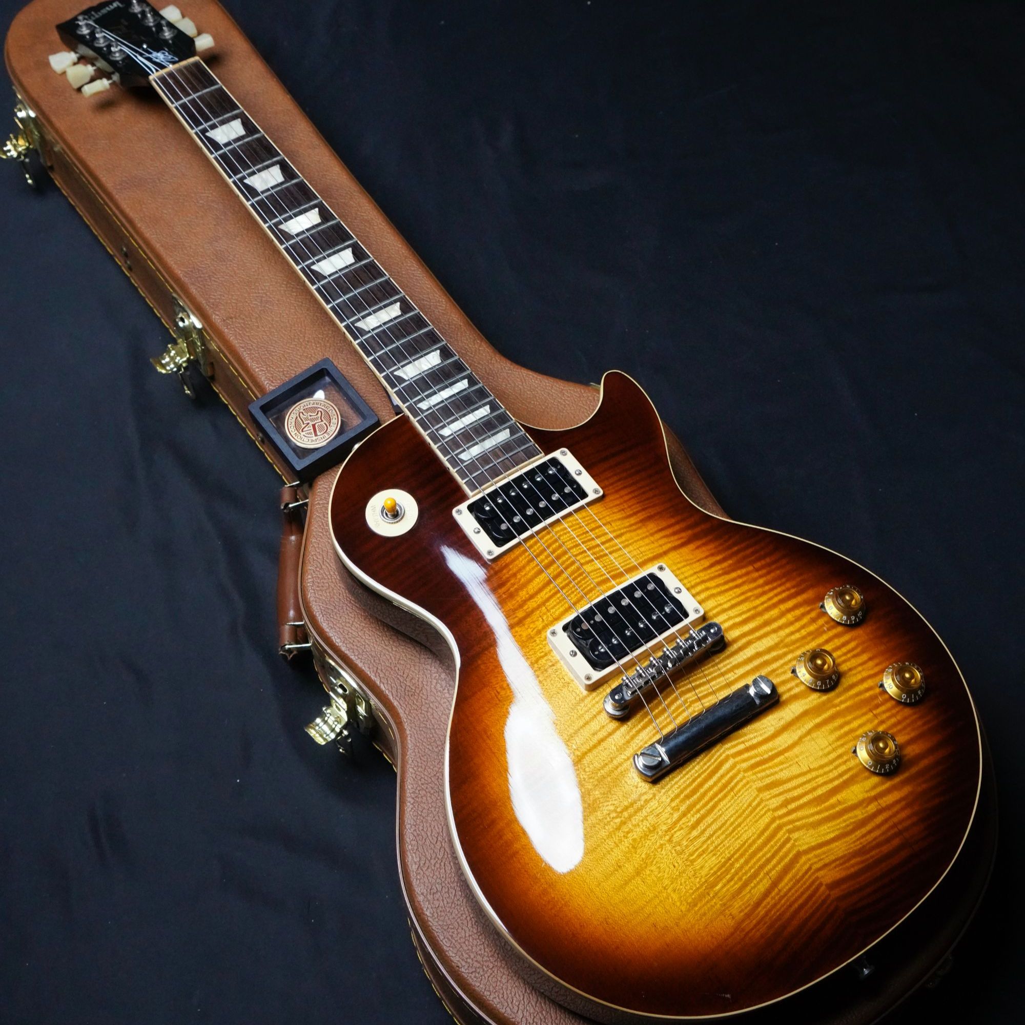 Gibson Slash签名款电吉他