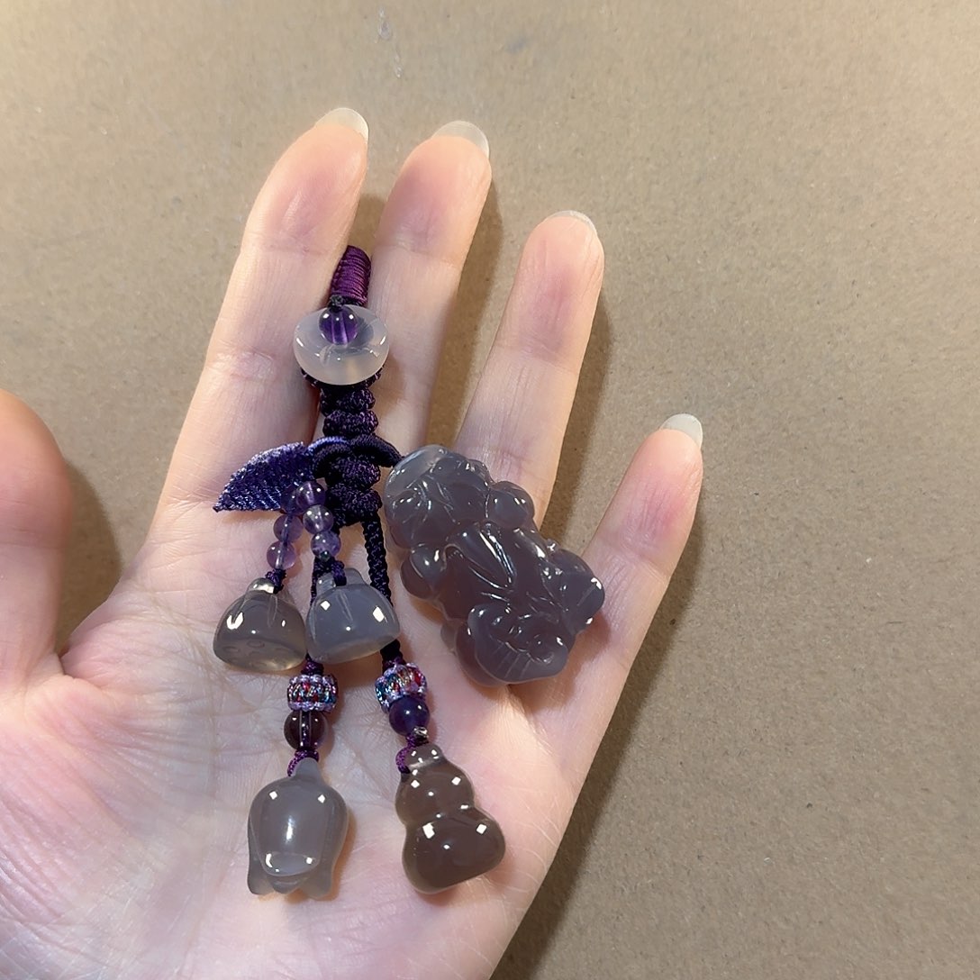 玛瑙/玉髓貔貅钥匙扣未镶嵌