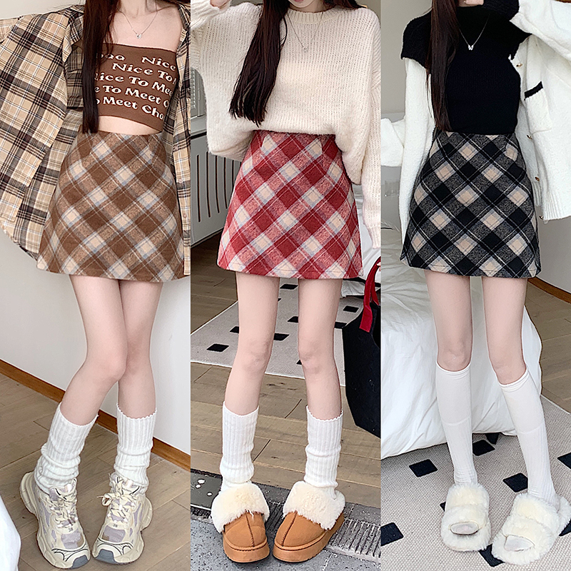 2025秋冬新款胖mm毛呢保暖复古斜格遮胯显瘦松紧腰A字半身裙8001