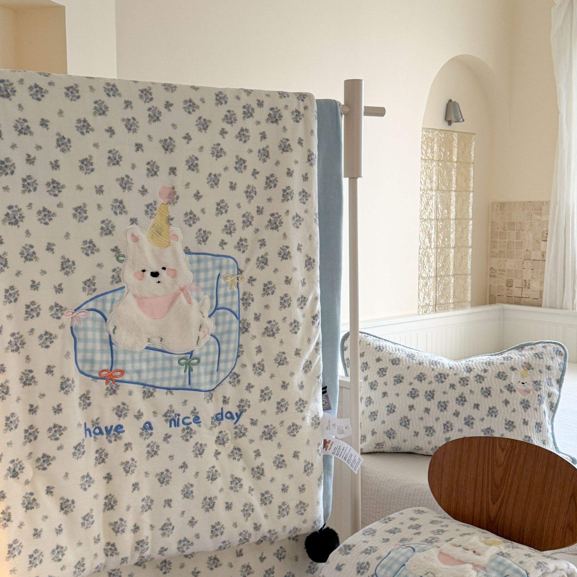 牛奶绒一体被卡通贴布绣小毛球被子可机洗春秋被冬被懒人加绒保暖