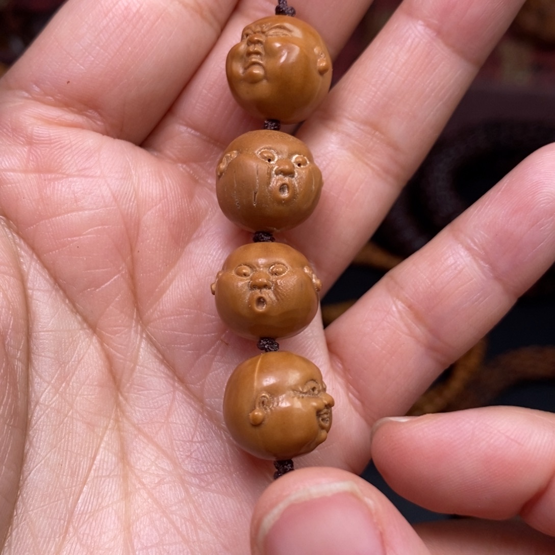 月***亮猴头核桃吊坠橄榄猴头