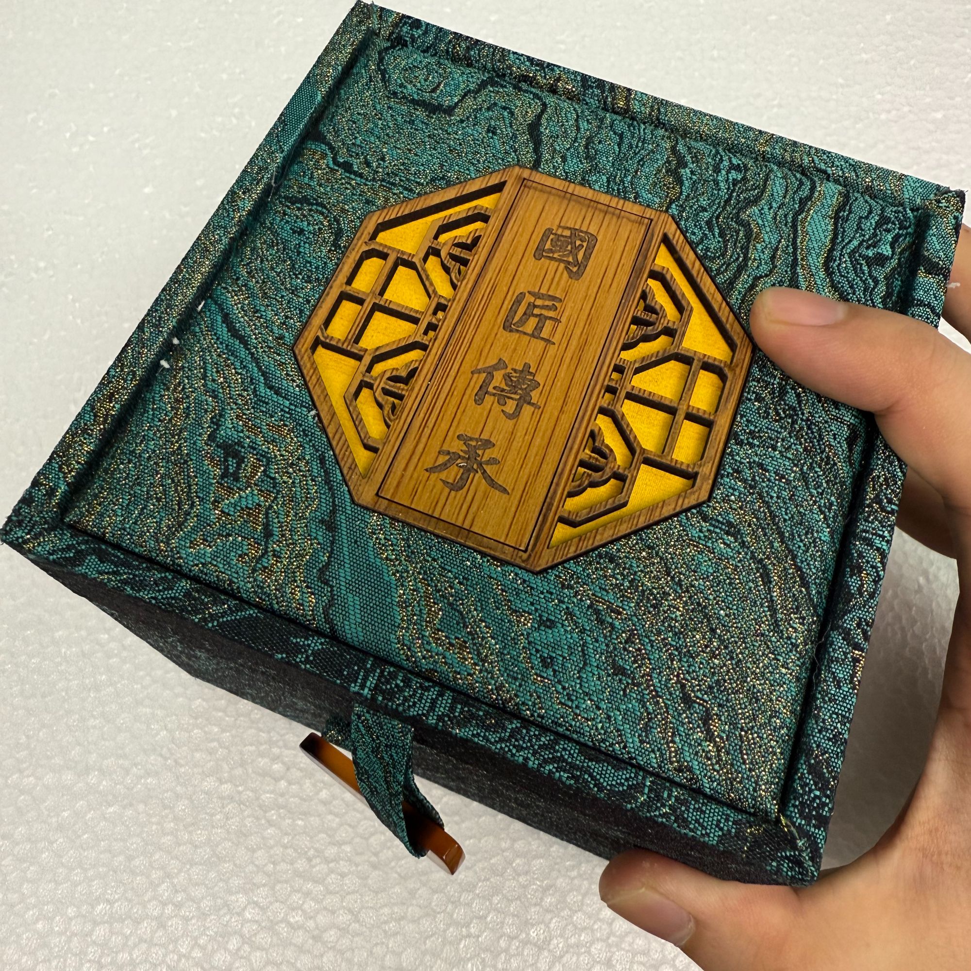 浮雕龙凤影雕主人杯品茗杯（无礼盒）