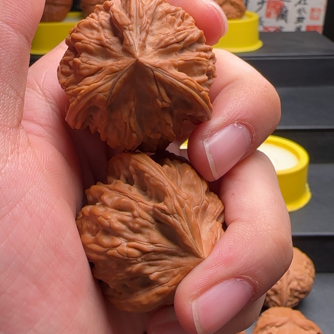 菠***萝吊坠文玩核桃御龙