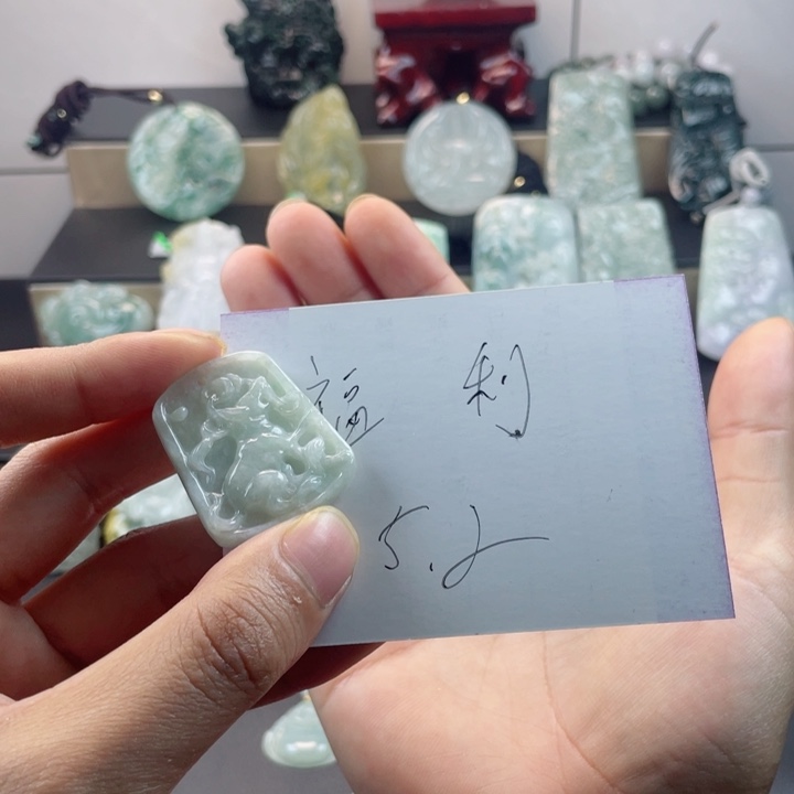翡翠未镶嵌吊坠(不含链)翡翠
