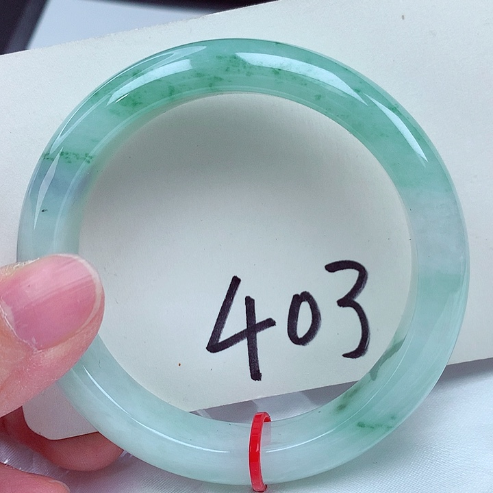 翡翠未镶嵌手镯翡翠