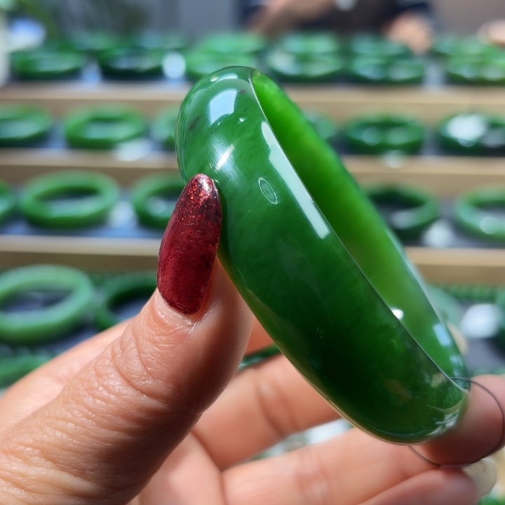 未镶嵌手镯和田玉淡*1