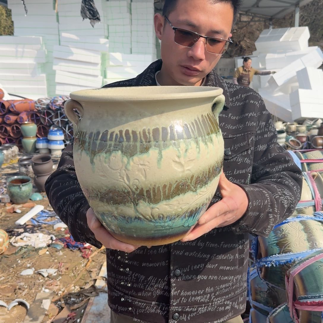 紫砂花盆口26高26（一个胡巴姹寂绿