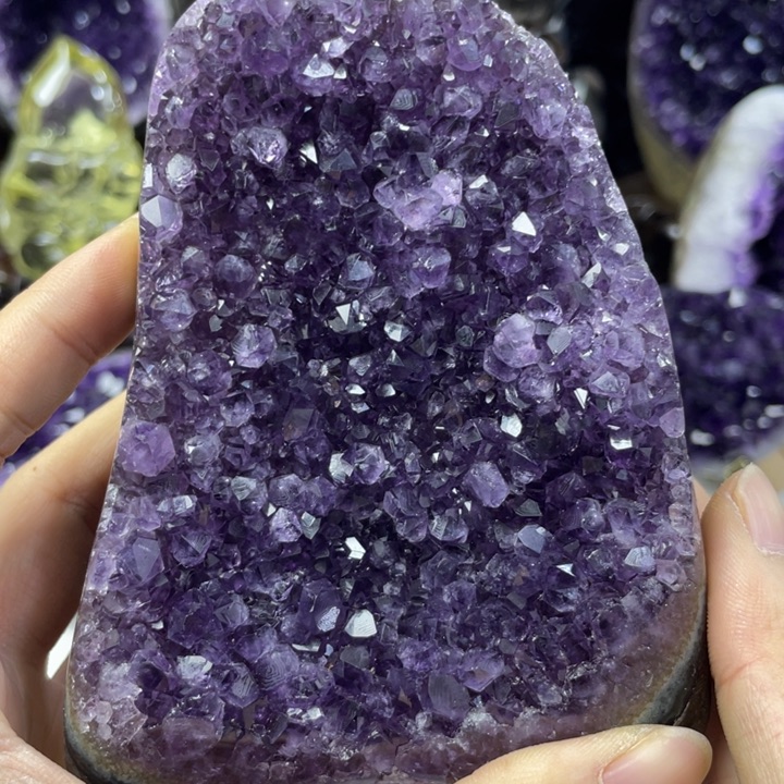 水晶大型摆件（非配饰）未镶嵌