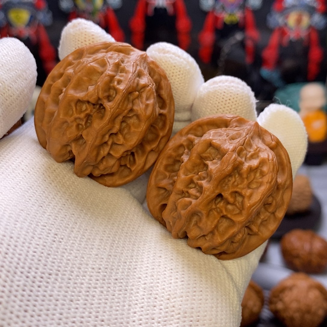 文玩核桃吊坠磐石 双龙狮子头 精品