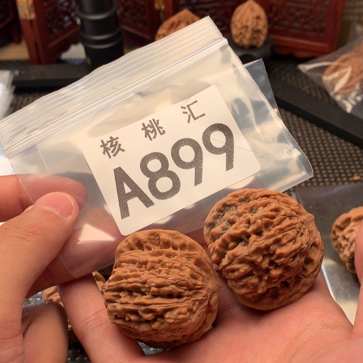 文玩核桃吊坠楼子