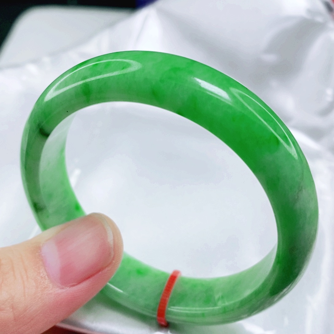 未镶嵌手镯翡翠50.8圈口完整毕业