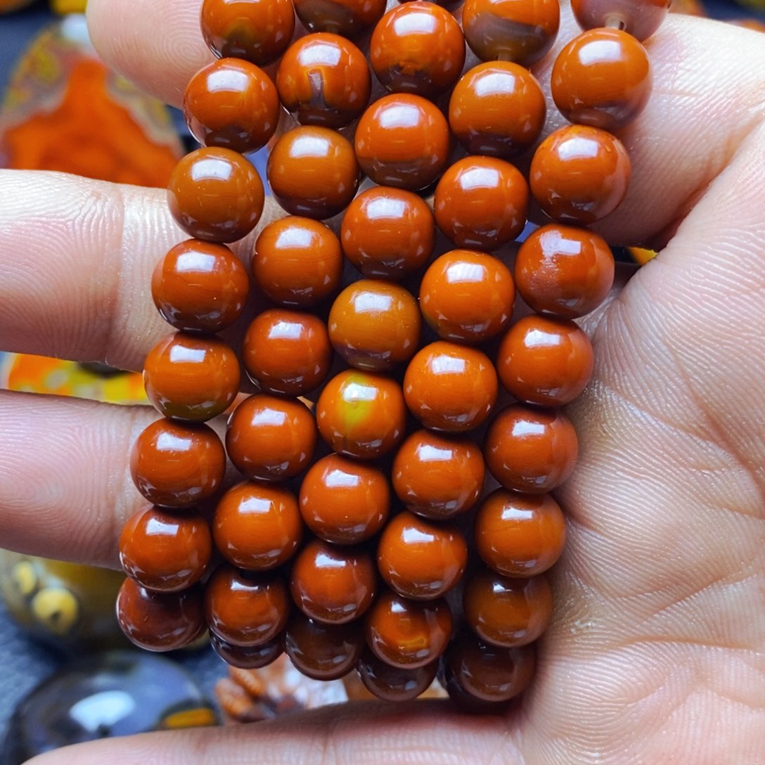 玛瑙/玉髓手把件未镶嵌Z****?