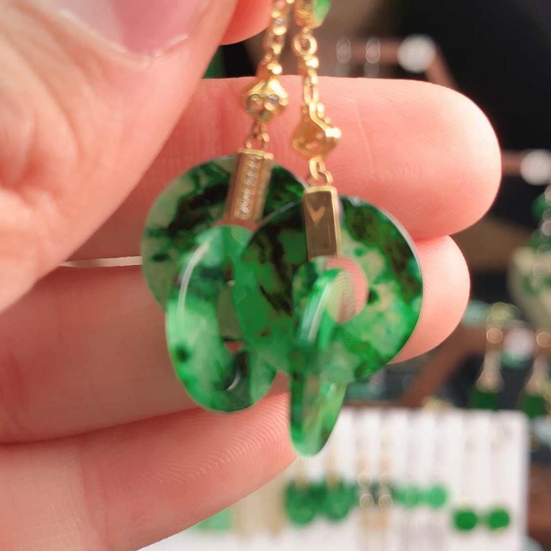 翡翠耳饰18K金镶嵌耳饰