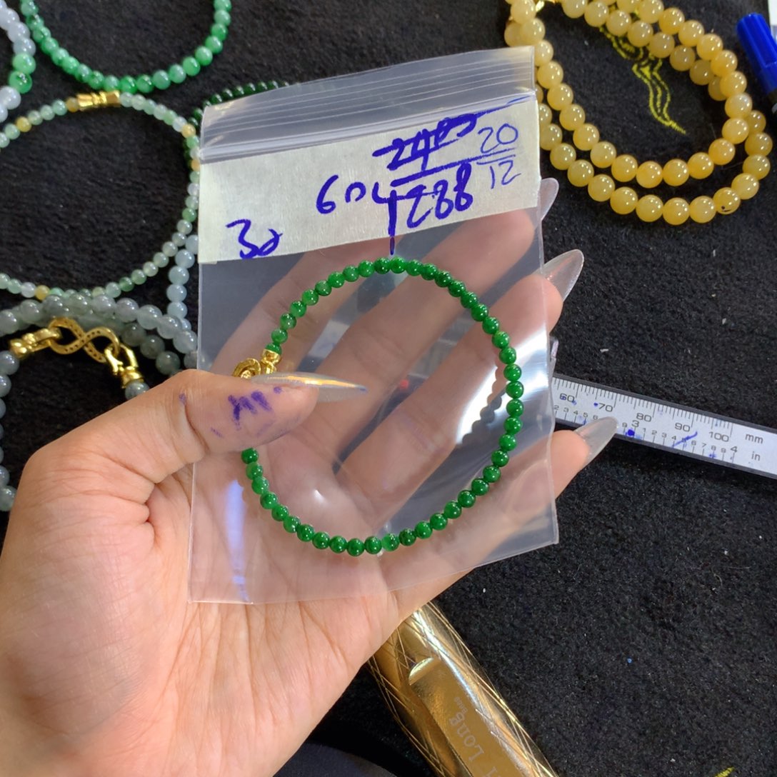 定制翡翠未镶嵌天然缅甸翡翠